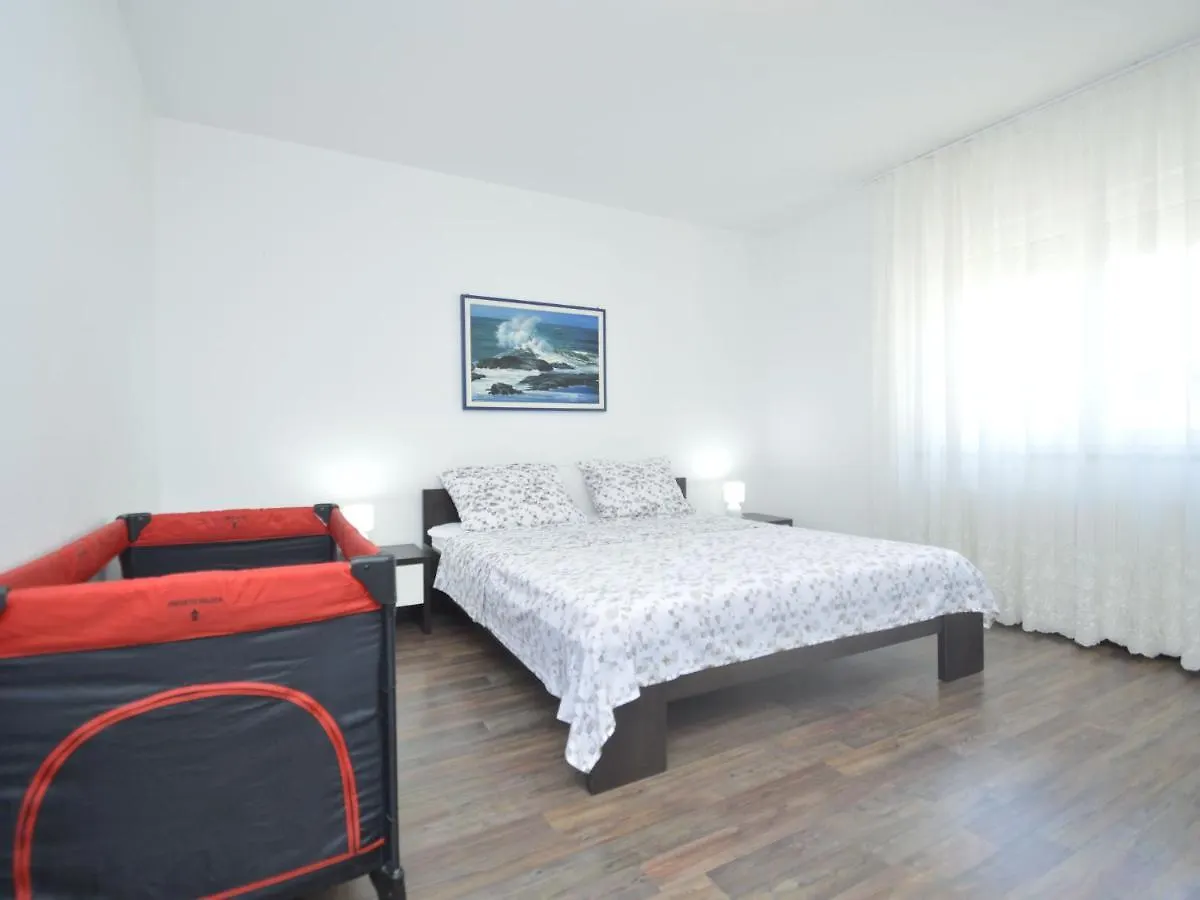 Apartment Bozac - Pul480 By Interhome Pula